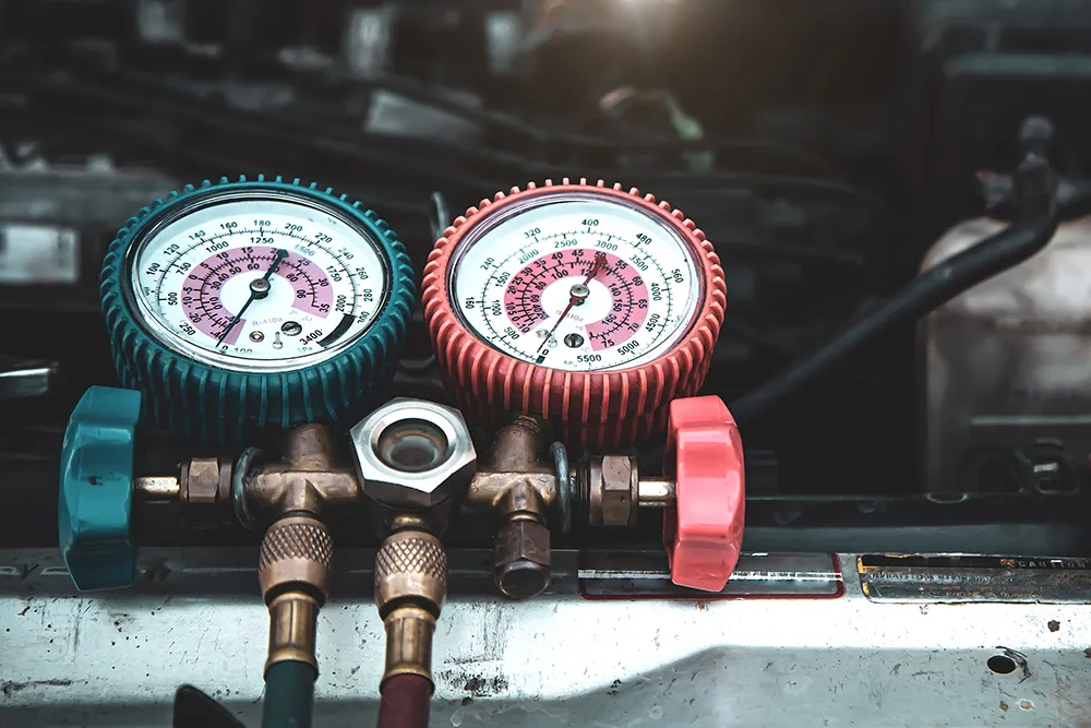 How to Identify and Fix Auto AC Leaks in Tempe, Arizona